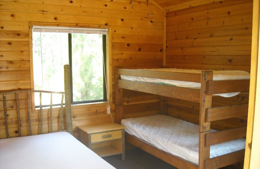 Yosemite Lakes Rv Resort Harden Flat Exterior photo