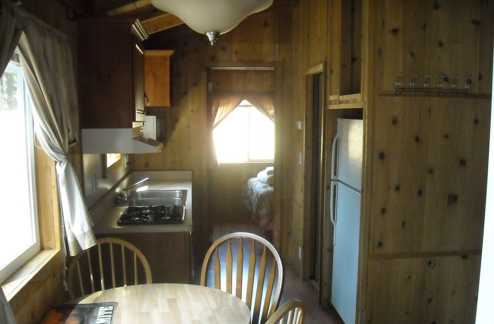 Yosemite Lakes Rv Resort Harden Flat Exterior photo